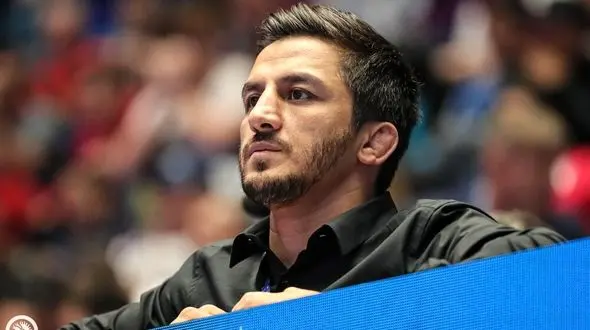 مشکل اعجوبه با چه کسی است؟ / سوریان: ترجیح می‌دهم دیگر در کشتی نباشم