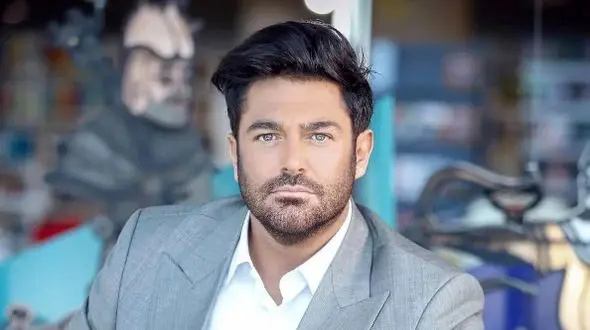 دانلود ریمیکس آهنگ گلزار احمق من عقده ایم کثافت