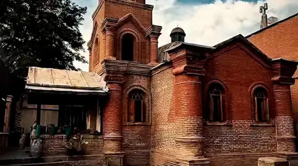 از قزوین زیبا تا دریاچه رویایی گهر لرستان