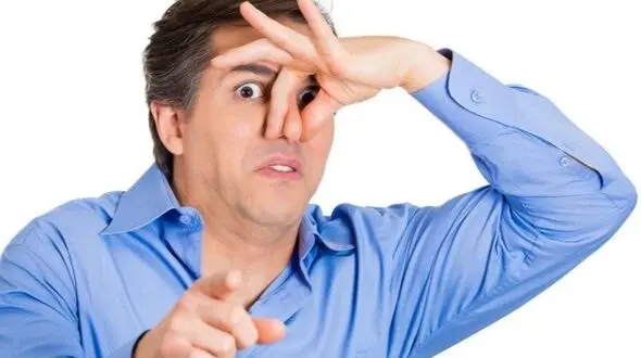 نجات از بوی بد عرق با یک روش عجیب