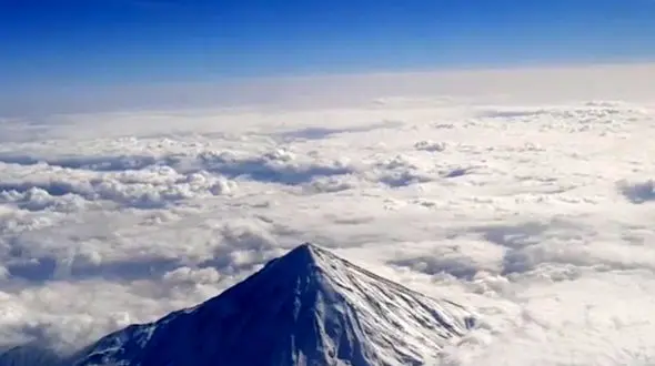 فیلمی از ابهت قله دماوند 