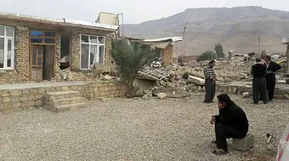 گریه های بی صدای«اعظم» / فریادهایی که در میان آوار زلزله گم شد + تصاویر