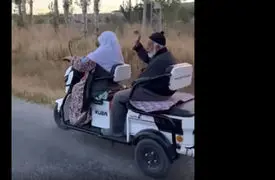 زن 80 ساله‌ ای که با یادگیری موتورسواری همه را شگفت‌ زده کرد / فیلم