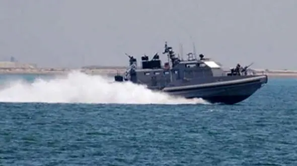 ۴ قایق بی‌هویت در آب‌های خلیج‌فارس رویت شدند
