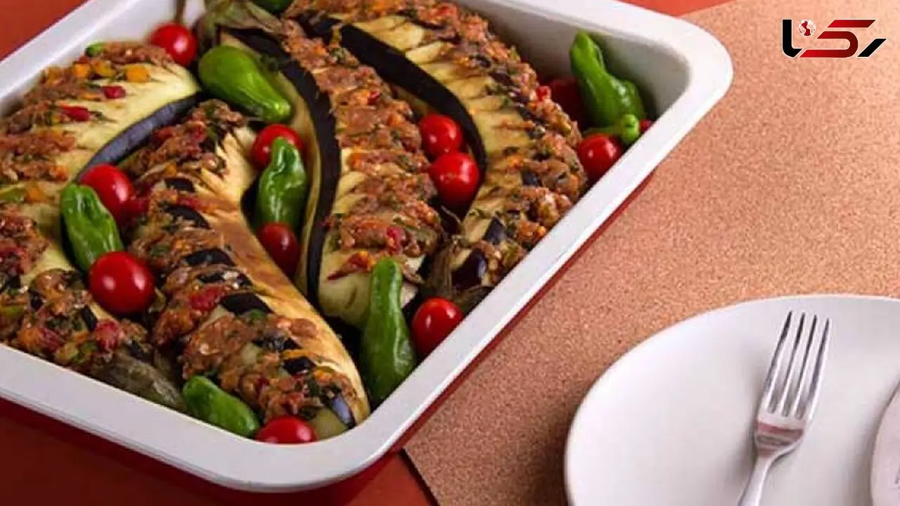 فیلم / دلمه بادمجان خانگی طعم اصیل ایرانی
