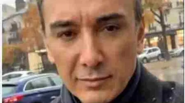 دانلود آهنگ شادمهر عقیلی ( ورژن هوش مصنوعی ) به نام حالا دیگه تو غربتش