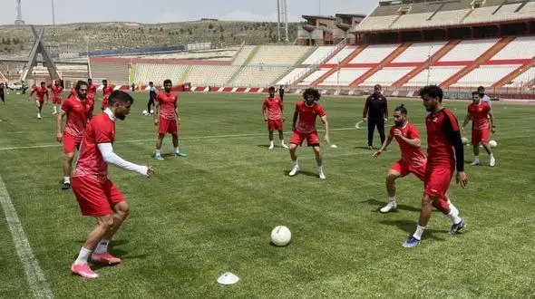 مربی پیشین پرسپولیس به تراکتور پیوست