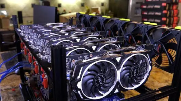 قدرتمندترین ماینر بیت‌کوین دنیا با مصرف برق بهینه؛ انتخابی ایده‌آل برای استخراج