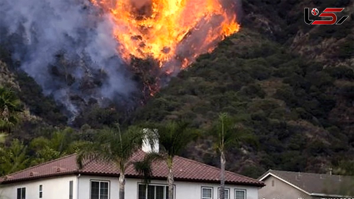  90,000 People Told to Evacuate Because of Wildfires in Southern California 