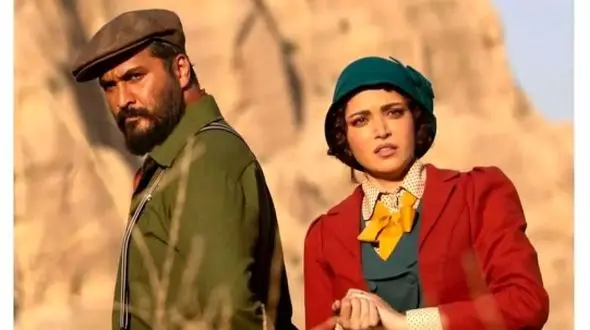 آلبوم تصاویر هنری بهنوش طباطبایی و میلاد کی مرام در پشت صحنه سریال «سووشون»/ ترلان پروانه و هوتن شکیبا هم بودند...