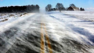 مشکلات رانندگی در جاده پوشیده از برف و یخ + فیلم