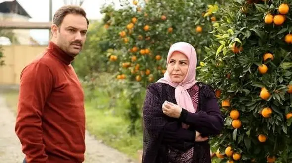 عکس سفر در زمان / «فلاحتی» سریال ستایش 3 در کنار مادرش /  سال 96