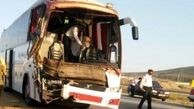 یک کشته و 6 مصدوم حاصل برخورد اتوبوس با کامیون در فارس + عکس 