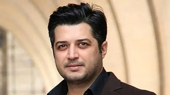 بازیگران گاندو خیابان را بستند