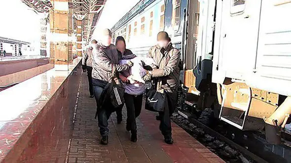 این باند کثیف دختران را به ترکیه قاچاق می کردند
