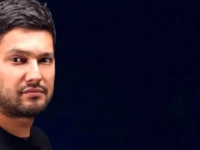 فیلم/تقلید صدای حامد بهداد توسط بازیگر معروف/ از خود حامد که بهدادتره