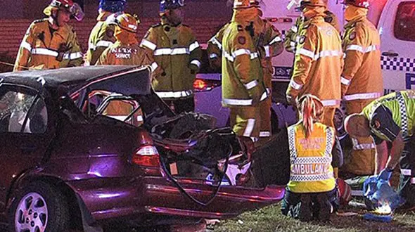 مرگ 2 بی گناه در تعقیب و گریز پلیس+عکس