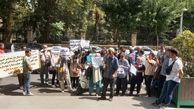  دستفروشان بازارچه ناصرخسرو مقابل شورای شهر تهران تجمع کردند