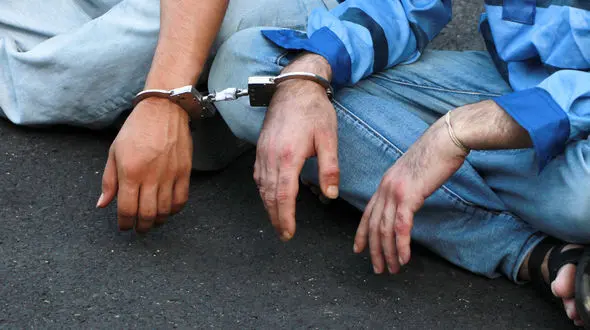 فیلم هیجانی از تعقیب و گریز هالیوودی قاچاقچیان مواد مخدر در آزادراه قم به تهران / شلیک های پلیس دقیق بود + جزییات