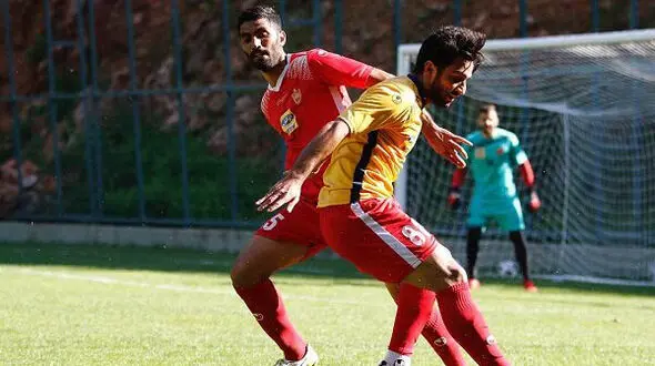 سیامک نعمتی زیر تیغ جراحی رفت 