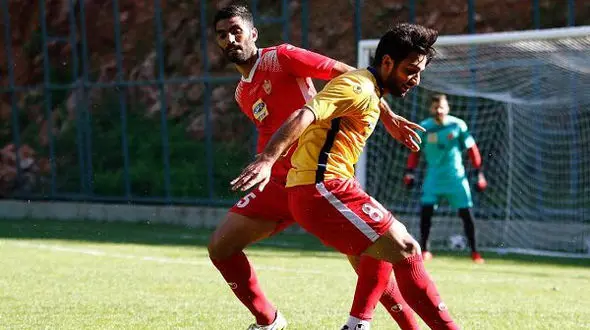 سیامک نعمتی زیر تیغ جراحی رفت 