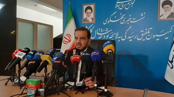 مجلس با واردات خودروهای لوکس برای مدیران دولتی مخالفت کرد/ باید کارت سوخت خودروهای پلاک دولتی حذف شود