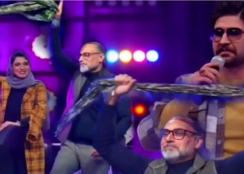 فیلم آواز باشکوه کردی در صداتو و رقص زیبای کردی  محسن شریفیان با خواننده حنجره طلا !