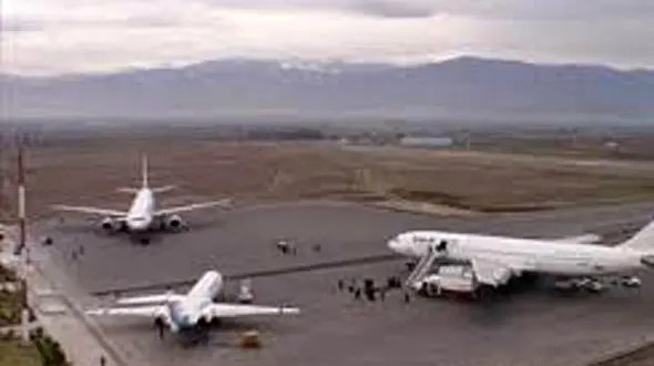 تاخیر سه و نیم ساعتی پرواز مشهد - ساری