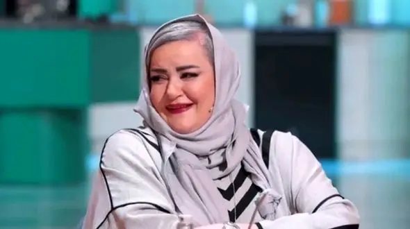 پیشنهاد بیشرمانه نعیمه نظام دوست به جواد خیابانی مجریِ باشخصیت کشورمان: از اصرار به بغل کردن تا صمیمیت بیجا...