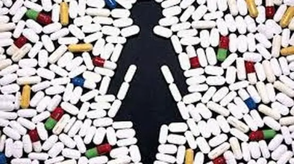 زنان برای قوی نشان دادن خود ، مواد مخدر مصرف می‌کنند/ روانگردان ها بالاترین آمار مصرف در بین زنان معتاد