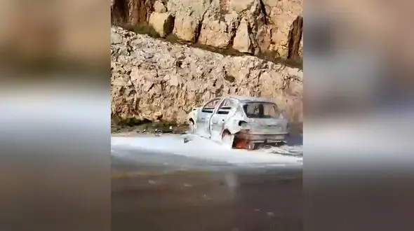 فیلم آتش گرفتن پژو 206 در تصادف هولناک / در ایلام رخ داد 