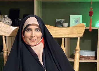 میز عصرانه متفاوت و عجیب مژده لواسانی در اصفهان با این ترکیب شور و شیرین+عکس/ آخه گوشفیل با دوغ!!