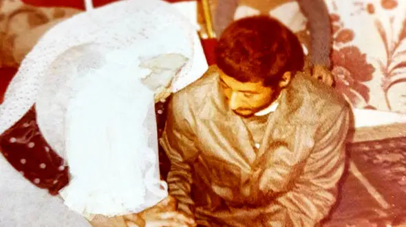 کارگردان معروف با لباس سپاه در مراسم ازدواجش +عکس
