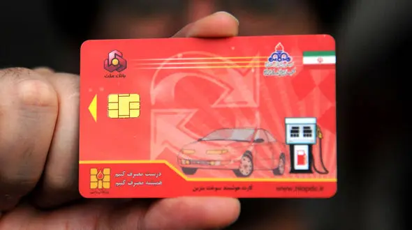 هشدار شرکت ملی پخش: با کارت خود بنزین نزنید می‌ سوزد