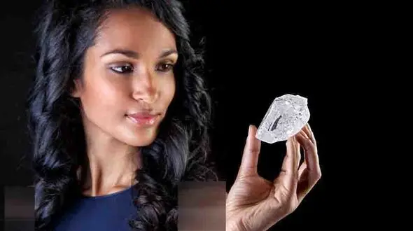 کشف الماس بزرگ در آفریقا + عکس 