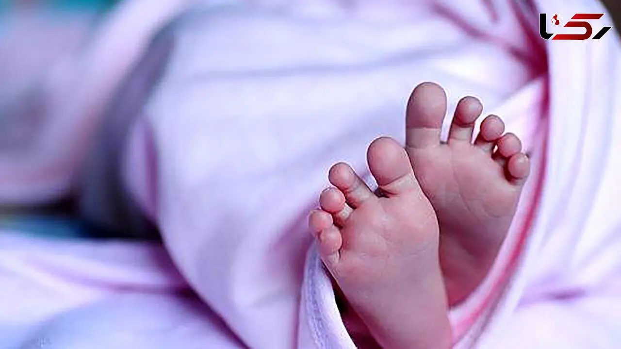 این نوزاد عجیب الخلقه را زنده زنده دفنش کردند+ عکس جگرسوز