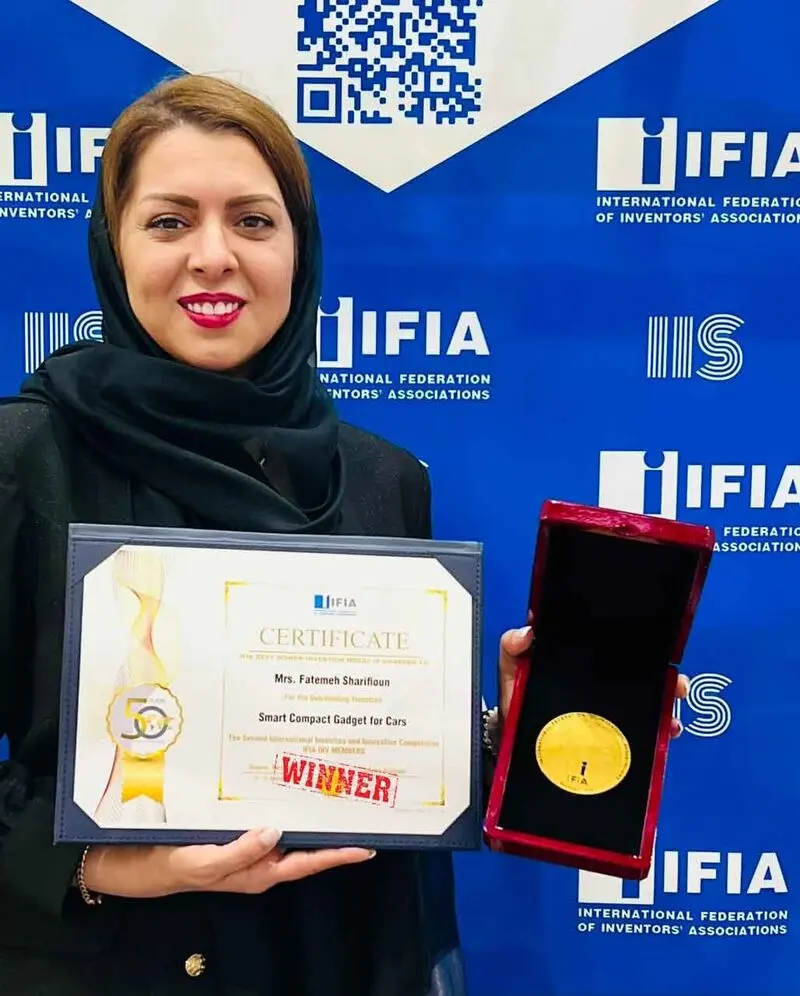 گجت کامپکت هوشمند خودرو
