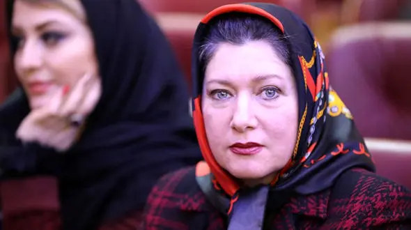 فیلم / فریبا متخصص: همسرم گفت بازیگر نشو تا باهات ازدواج کنم ... / پذیرفتم و عروس شدم .../ اما فقط 8 ماه ...