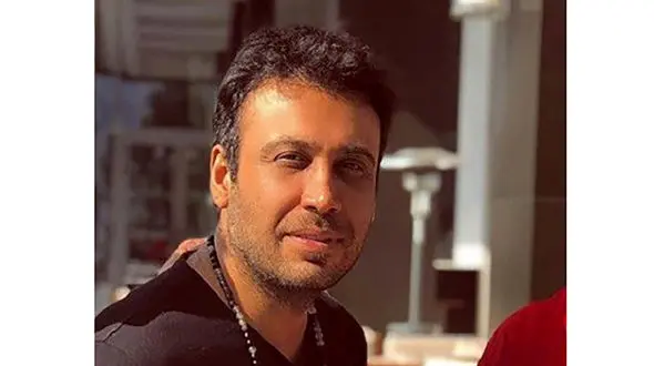 دانلود آهنگ جدید "بی بدن" محسن چاوشی/ حدیثی آیه‌ای چیزی بخون مادر پریشونم...+فیلم