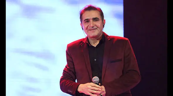 لغو کنسرت موسیقی فریدون آسرایی در کرج خبر ساز شد