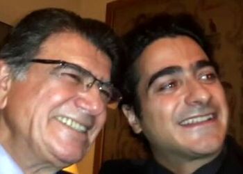 آواز خوانی بی نظیر همایون شجریان در سلیمانیه عراق / ای آسمان به سوز دل من گواه باش+ فیلم