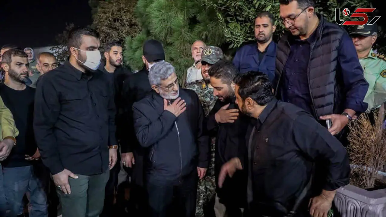 سردار قاآنی در مراسم استقبال از پیکر شهید نیلفروشان در فرودگاه مهرآباد تهران