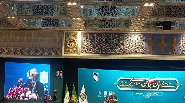 حداد عادل: حجاب با وضع قانون سامان نمی گیرد
