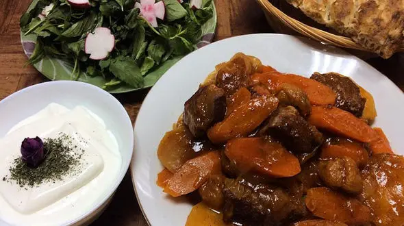 تاس کباب یک غذای سنتی و مفید+طرز تهیه