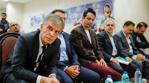 محاکمه عباس ایروانی مفسد اقتصادی بزرگ در ایران