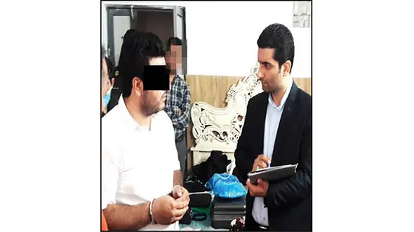 آجیل فروش مشهدی زن جوانش را سلاخی کرد / قاتل با پای خودش به کلانتری رفت ! + عکس