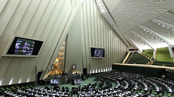 نمایندگان مجلس رای خود را پس گرفتند ! / بررسی طرح صیانت از فضای مجازی در کمیسیون مشترک 