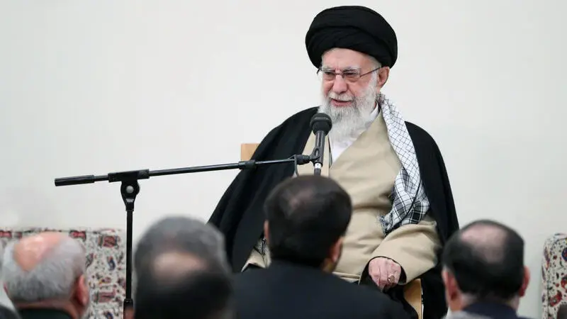 رهبر انقلاب در دیدار وزیر، معاونان و مدیران وزارت اطلاعات