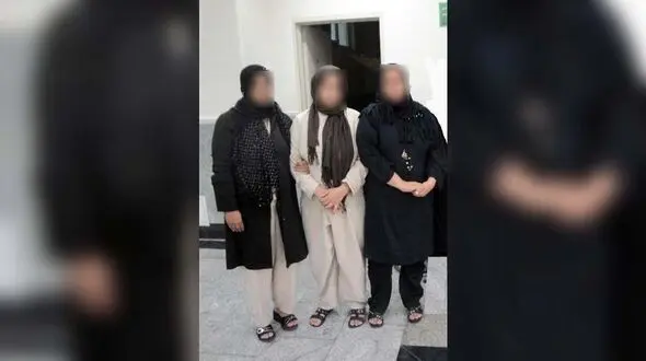 3 خانم شیک پوش تهرانی در رباط کریم دزد از آب در آمدند + شگرد