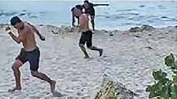 وحشت مردم در ساحل از دیدن صحنه ای ترسناک + عکس